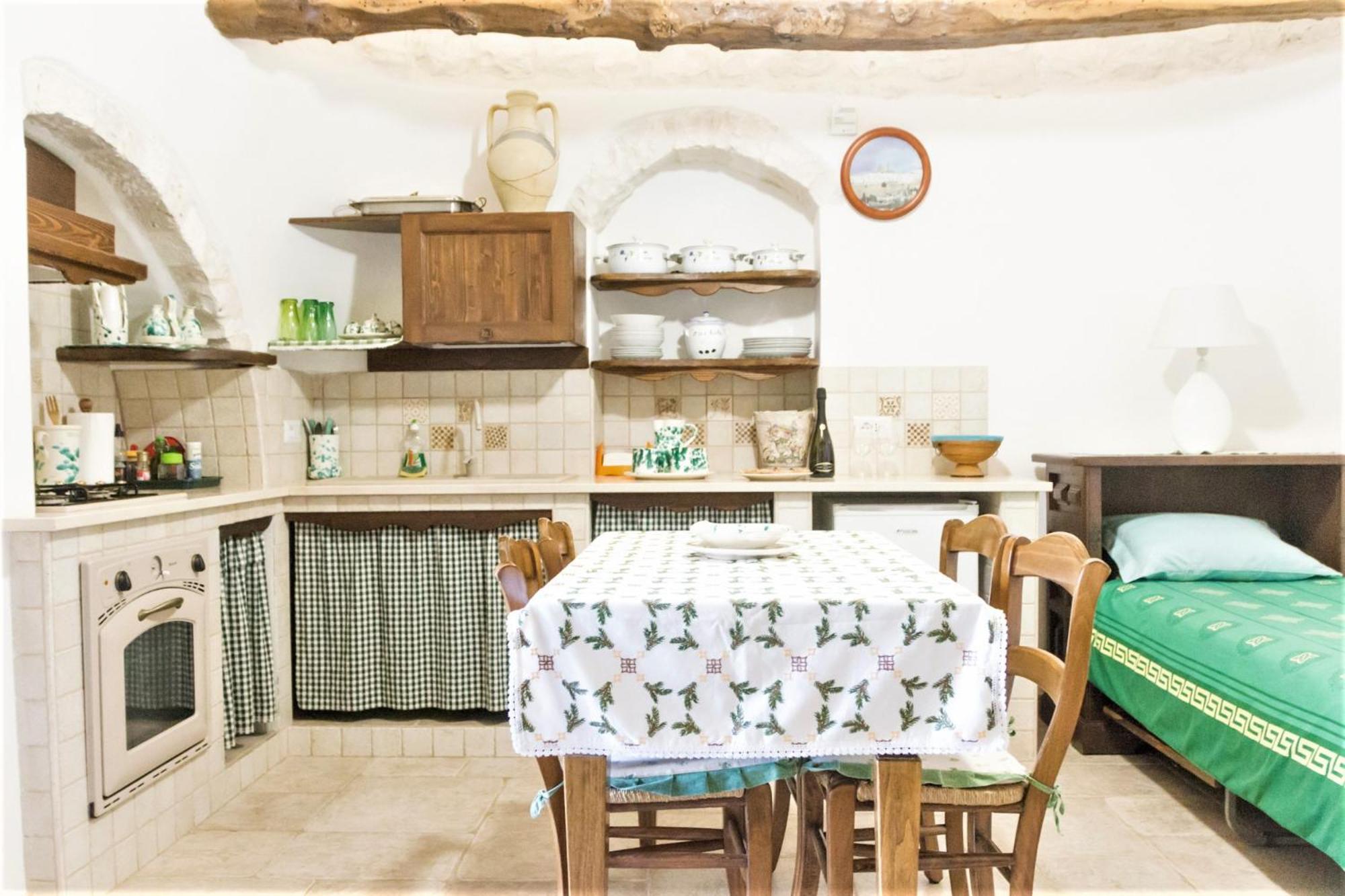 Trulli Donna Isabella Acomodação com café da manhã Locorotondo Exterior foto